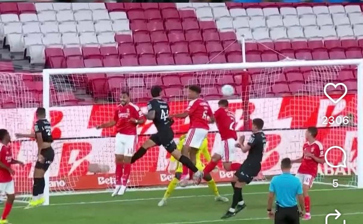 Benfica deixa escapar vitória e empata na Luz frente ao Académico de Viseu