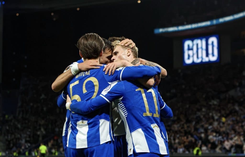 FC Porto vence Stuttgard e avança para os quartos de final da Liga Europe
