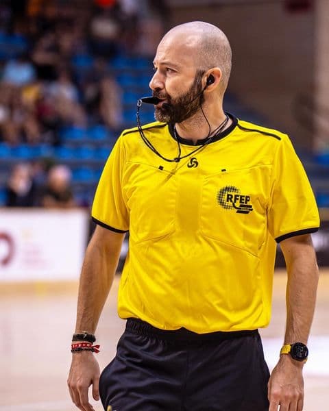 Sergi Mayor despediu-se de arbitragem após ter apitado o Itália – Portugal