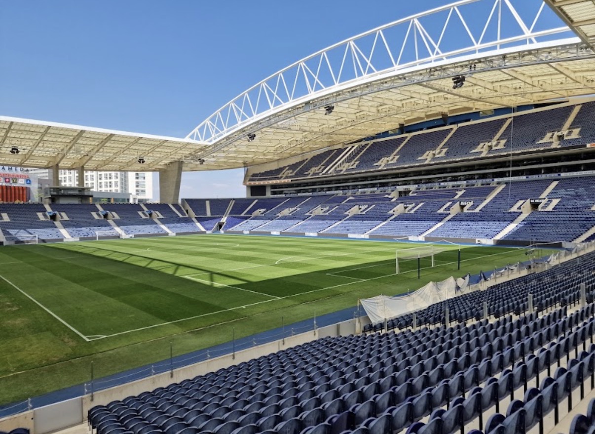 CLÁSSICO 93: DRAGÃO QUER MANTER DOMÍNIO SOBRE O BENFICA