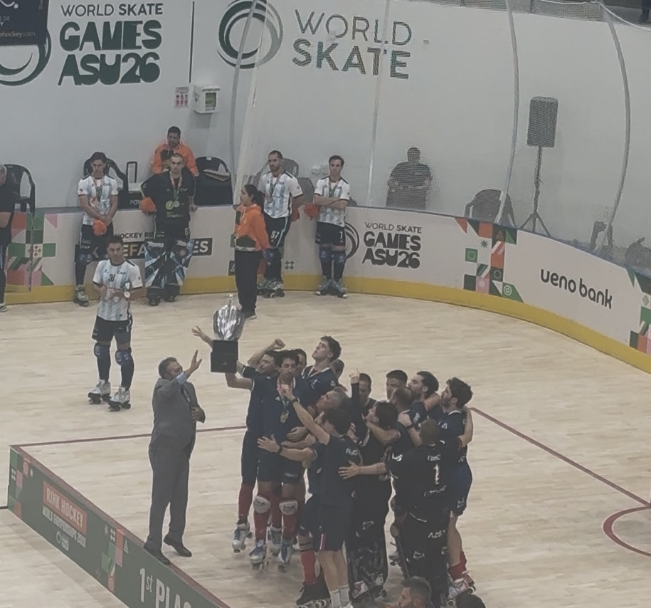 França conquista o primeiro título mundial de hóquei em patins frente à Argentina